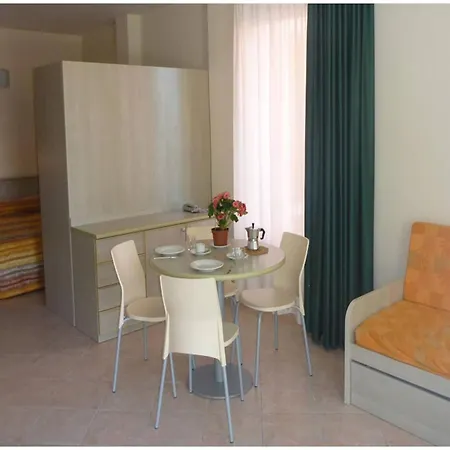 Fuer 4 Personen In *